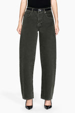 Long Barrel High-Rise Jeans