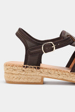 Sativa Leather Sandals