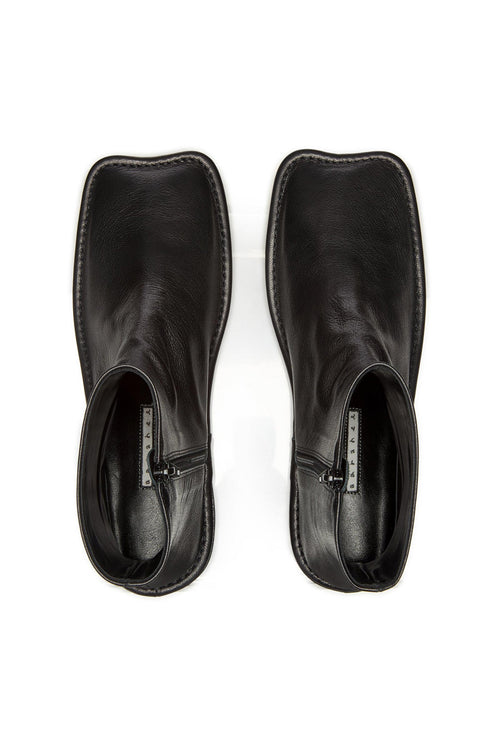 Hana Crinkled Leather Chelsea Boots
