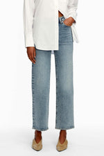 The Wide Crop Jeans