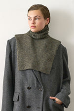 Orion Knit Collar
