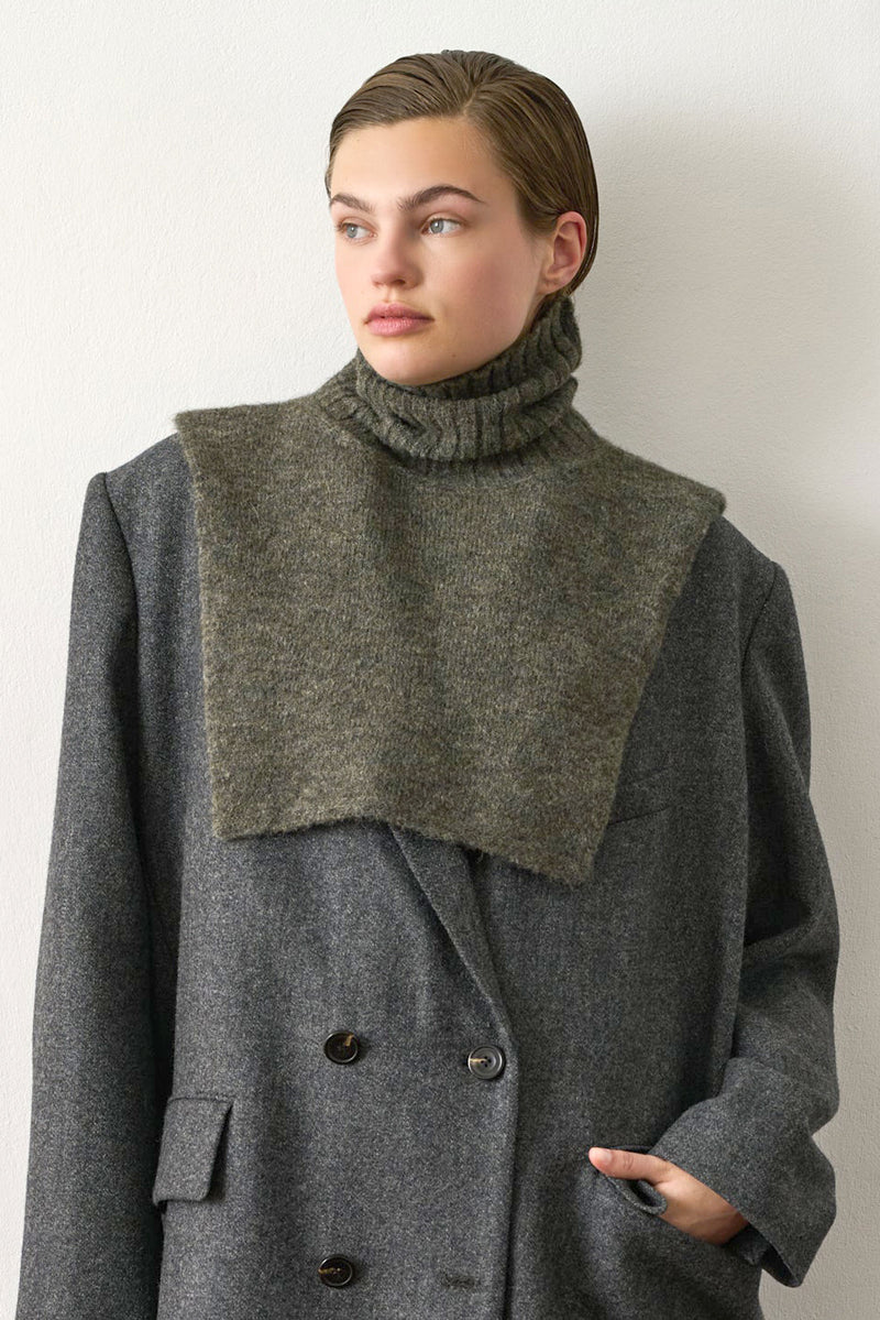 Orion Knit Collar