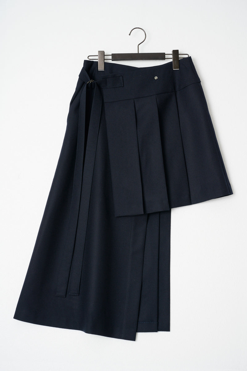 Asymmetry Pleats Skirt